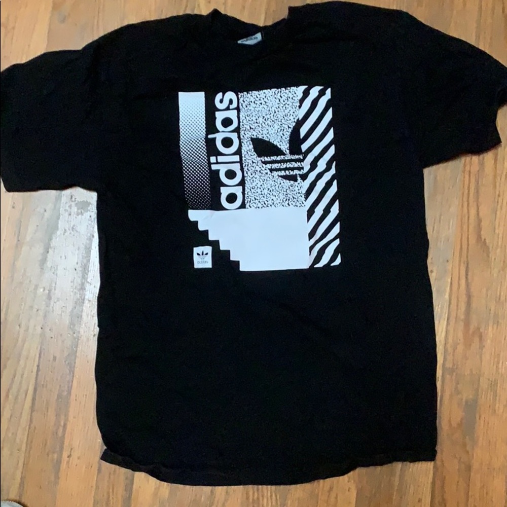 Short sleeve adidas t shirt